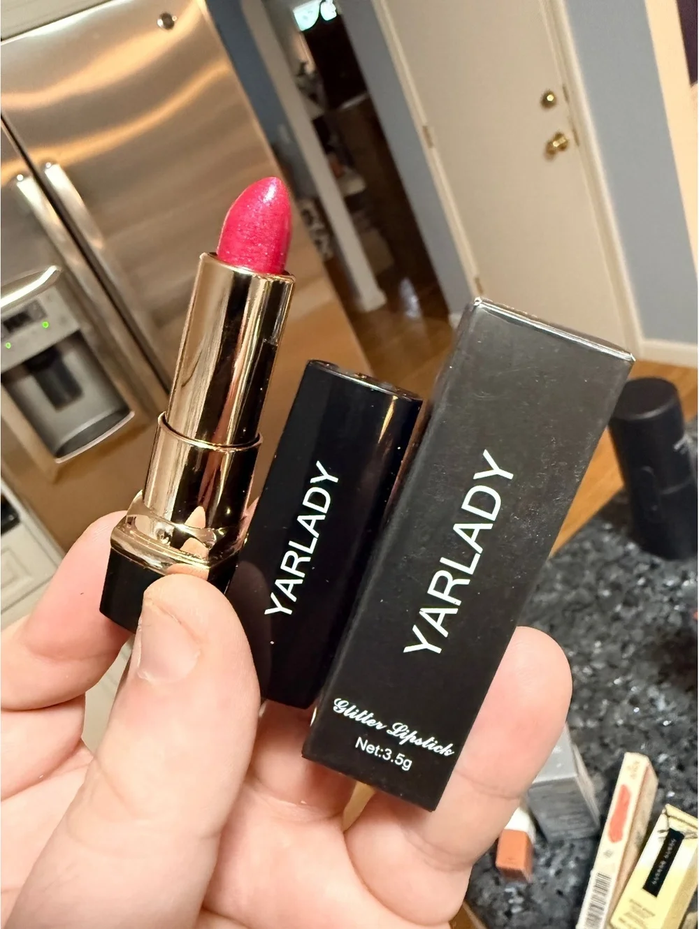 Yarlady Glitter Lipstick 3.5g - Shimmery Pink